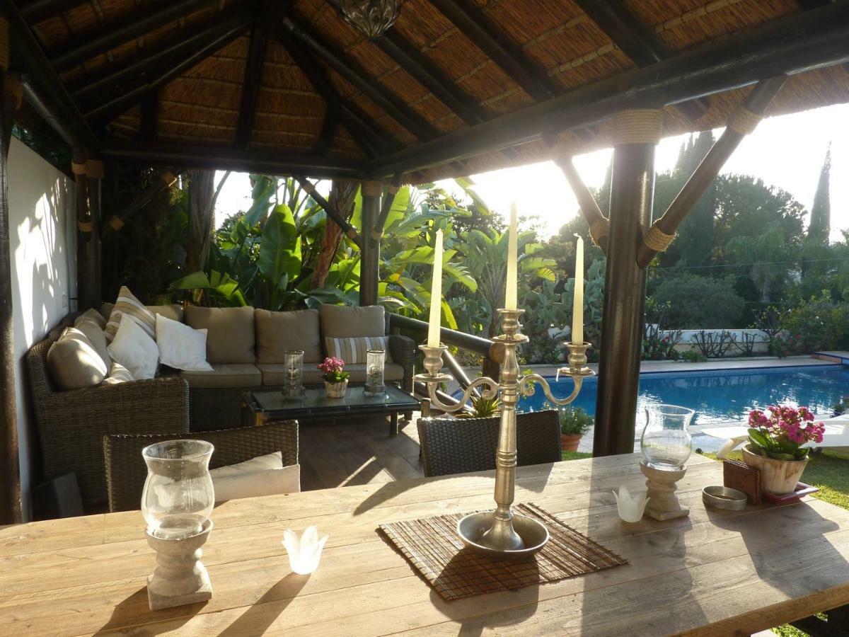 Villa Breeze Boutique Guest Rooms, Marbella Sitio de Calahonda Exterior photo