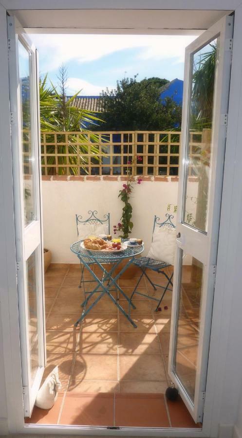 Villa Breeze Boutique Guest Rooms, Marbella Sitio de Calahonda Exterior photo